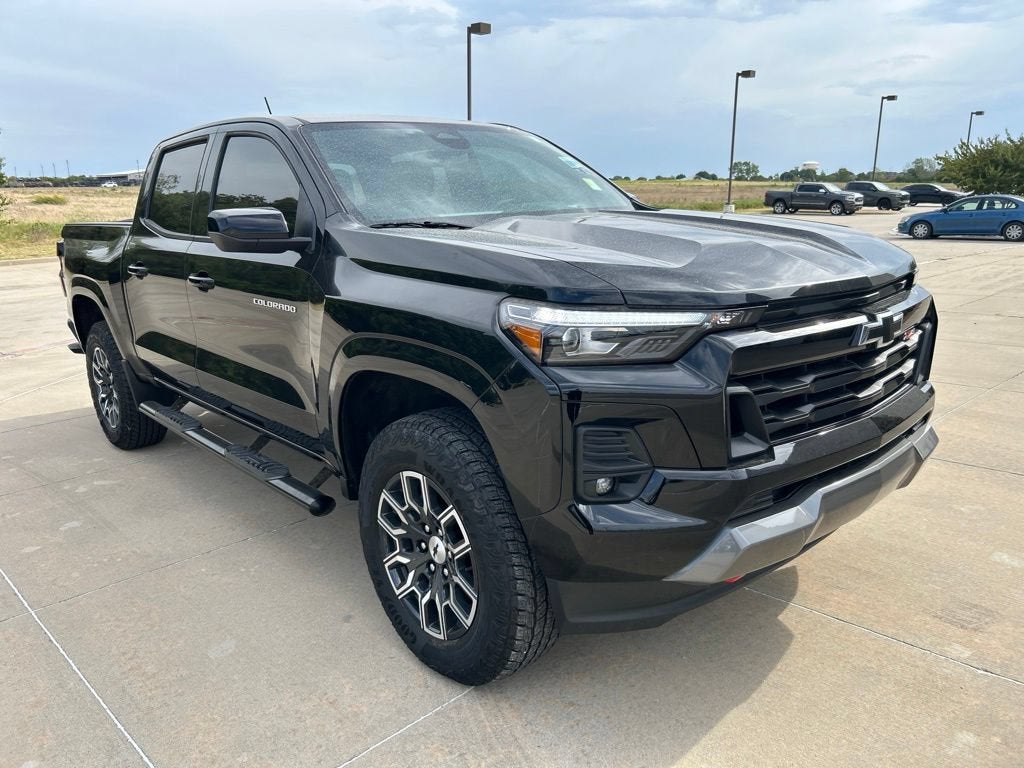 2023 Chevrolet Colorado Z71 in Black — front three-quarter view